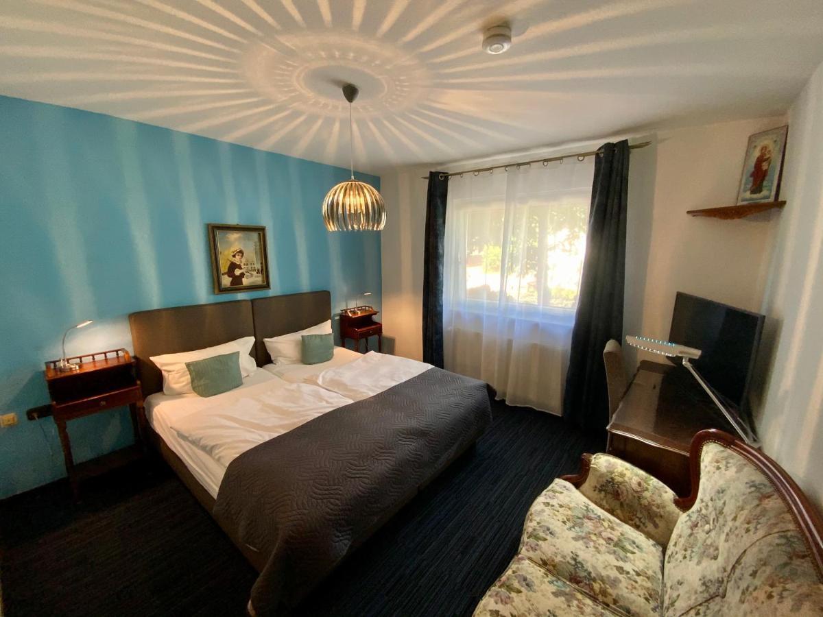 Hotel Attache Raunheim Dış mekan fotoğraf