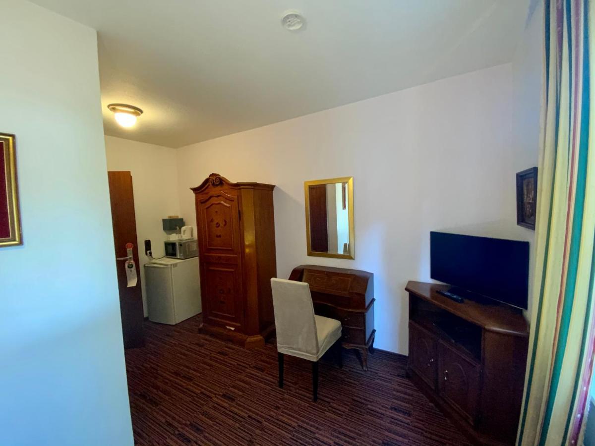 Hotel Attache Raunheim Dış mekan fotoğraf