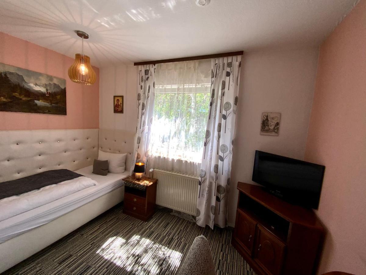 Hotel Attache Raunheim Dış mekan fotoğraf