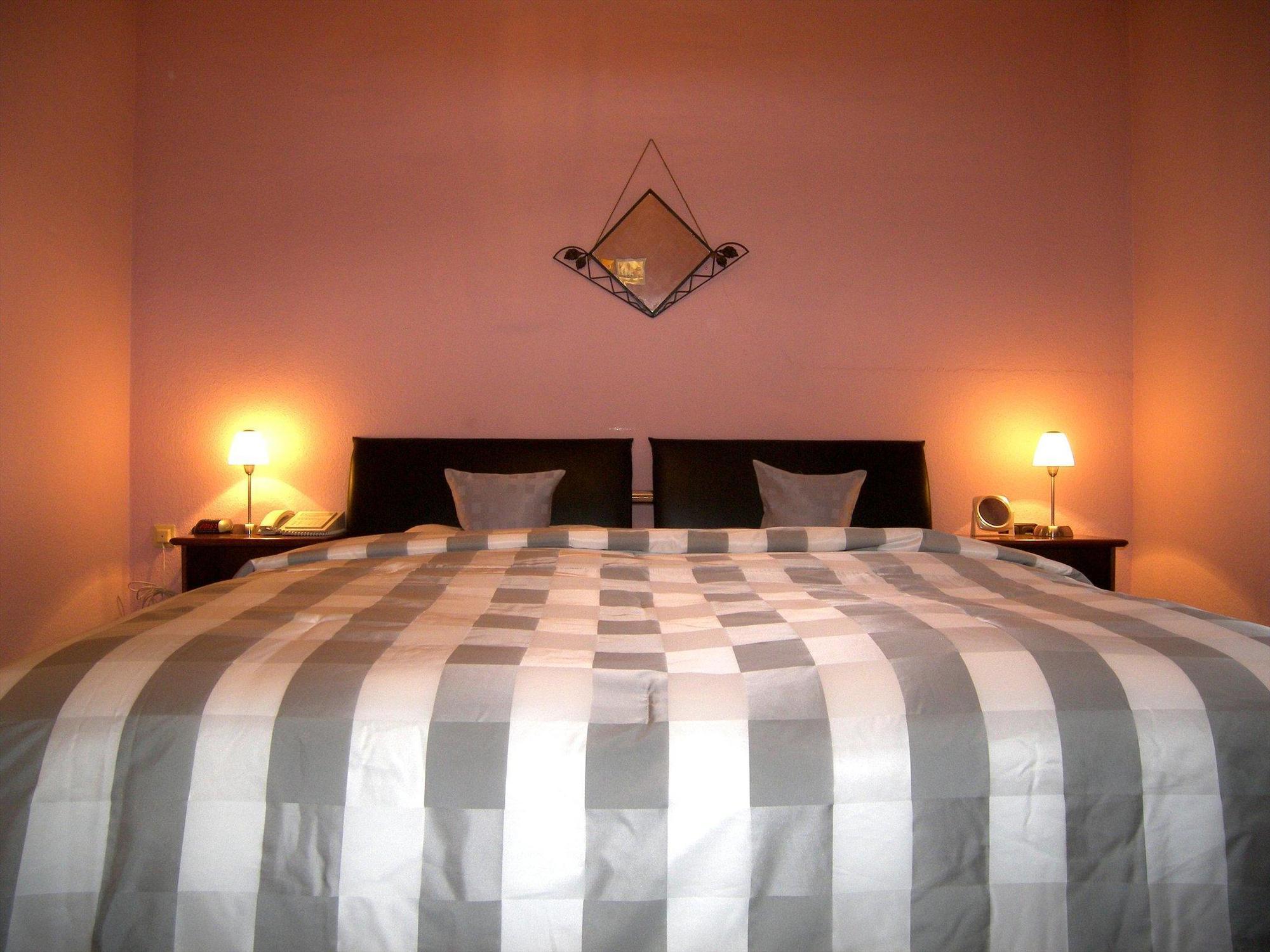 Hotel Attache Raunheim Dış mekan fotoğraf