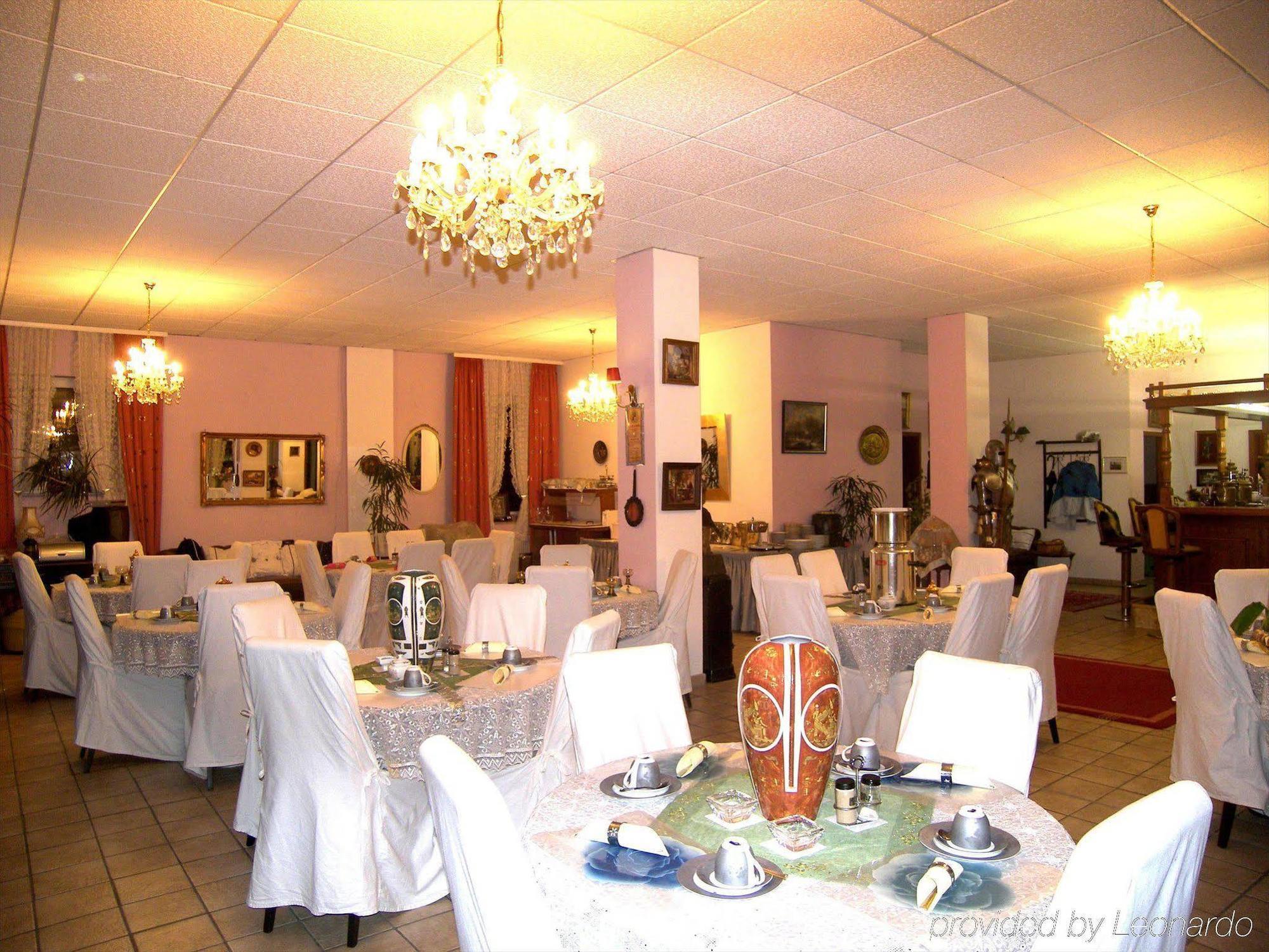 Hotel Attache Raunheim Dış mekan fotoğraf